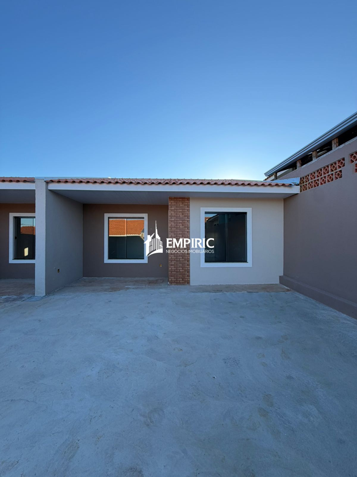 Casa à venda em Cará-cará, Ponta Grossa — Portal Chave Fácil