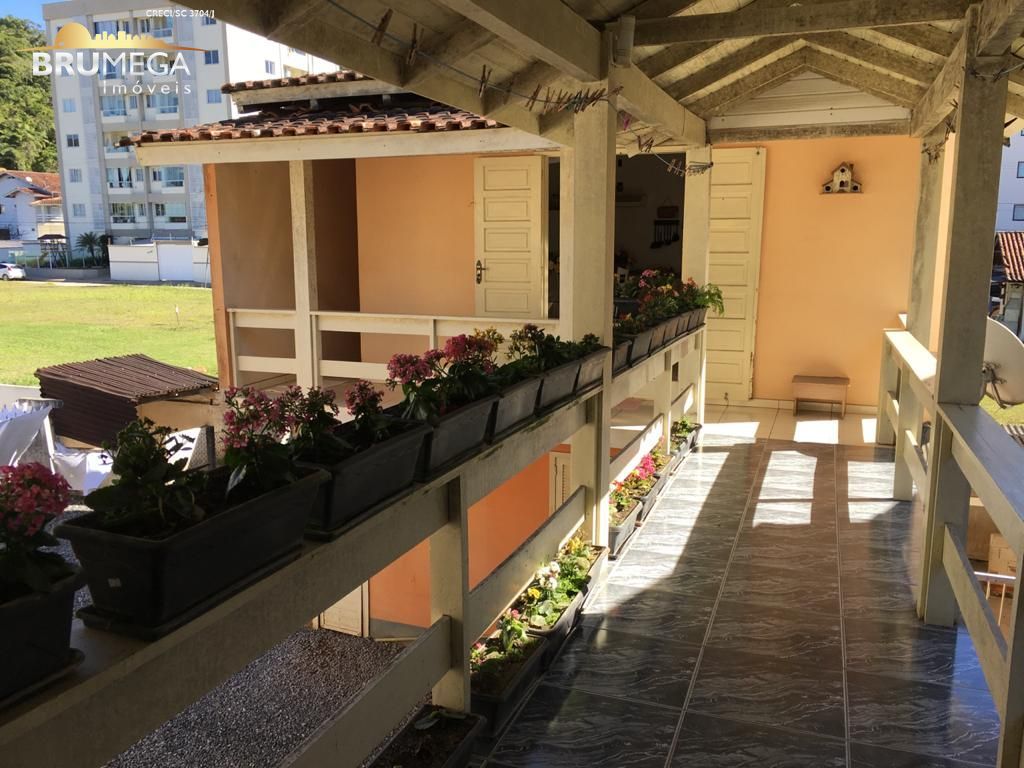 Casa de 3 quartos, 263m² no bairro Guarani, em Brusque | Eu Corretor