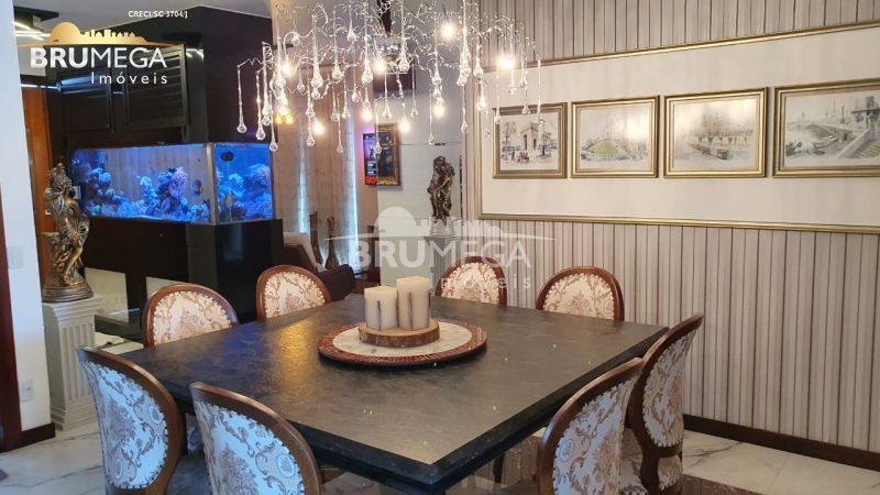 Casa de 3 quartos, 1000m² no bairro Souza Cruz, em Brusque | Eu Corretor