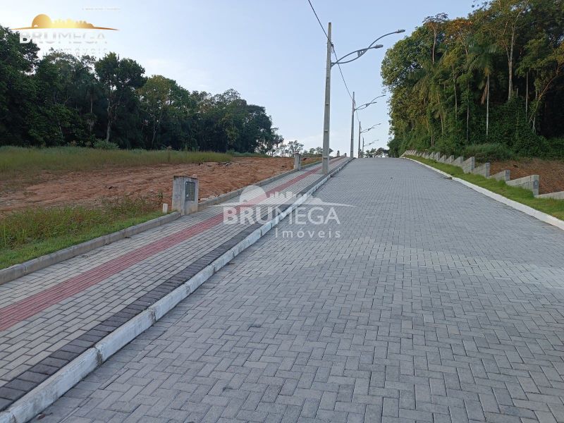 Lote/Terreno de 406m² no bairro Centro, em Guabiruba | Eu Corretor