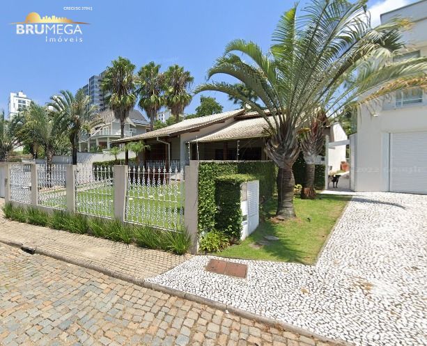 Casa de 3 quartos, 285m² no bairro Centro I, em Brusque | Eu Corretor