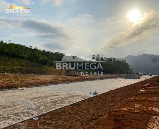 Lote/Terreno de 240m² no bairro Cedro Alto, em Brusque | Eu Corretor