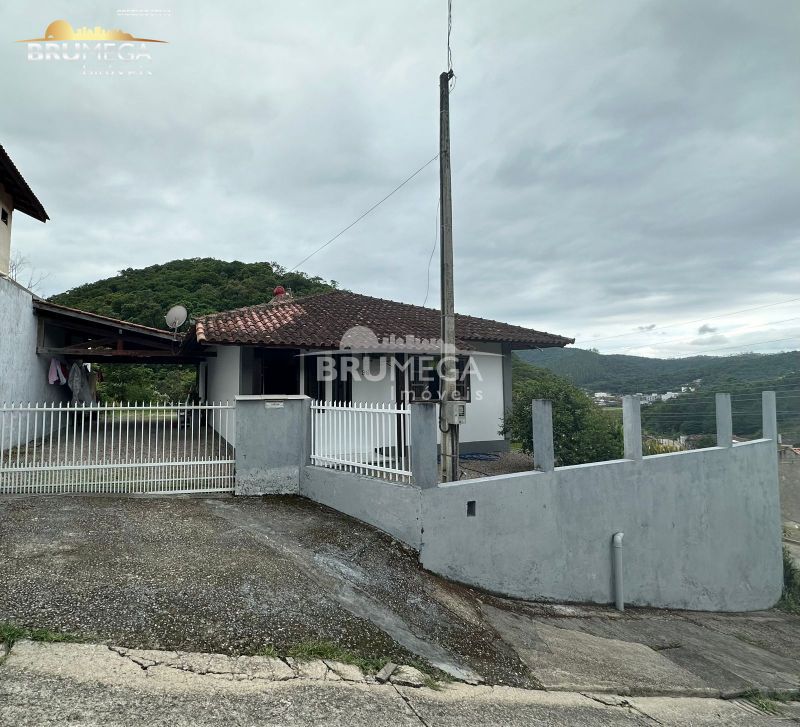 Casa de 2 quartos, 100m² no bairro Limeira Baixa, em Brusque | Eu Corretor