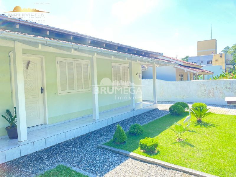 Casa de 3 quartos, 145m² no bairro Jardim Maluche, em Brusque | Eu Corretor