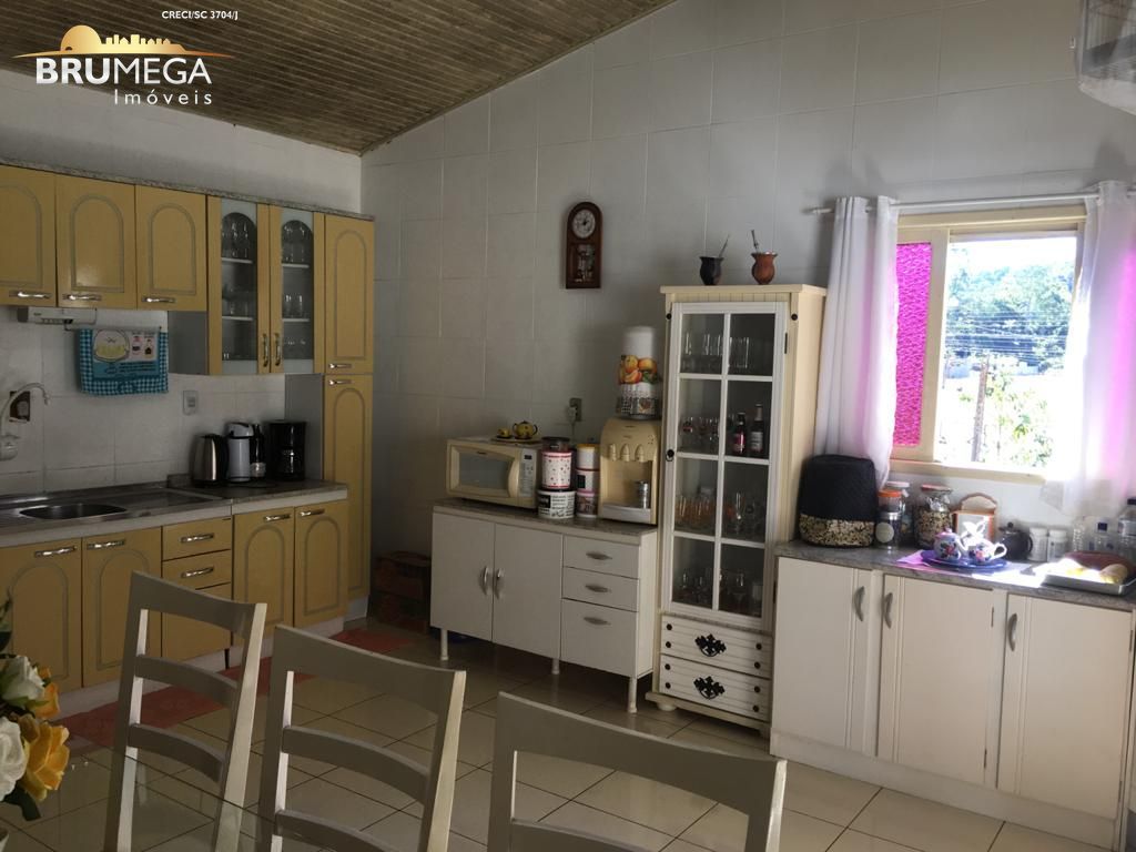 Casa de 3 quartos, 263m² no bairro Guarani, em Brusque | Eu Corretor