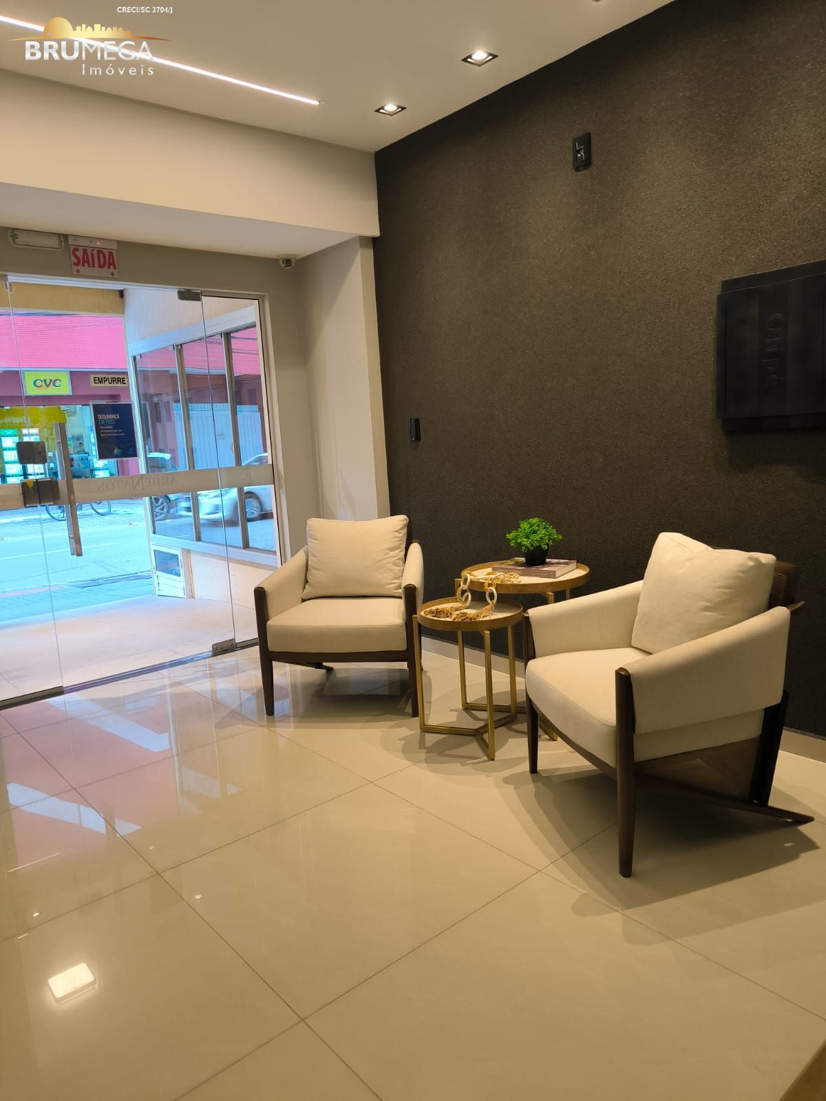 Apartamento de 4 quartos, 236m² no bairro Meia Praia, em Itapema | Eu Corretor