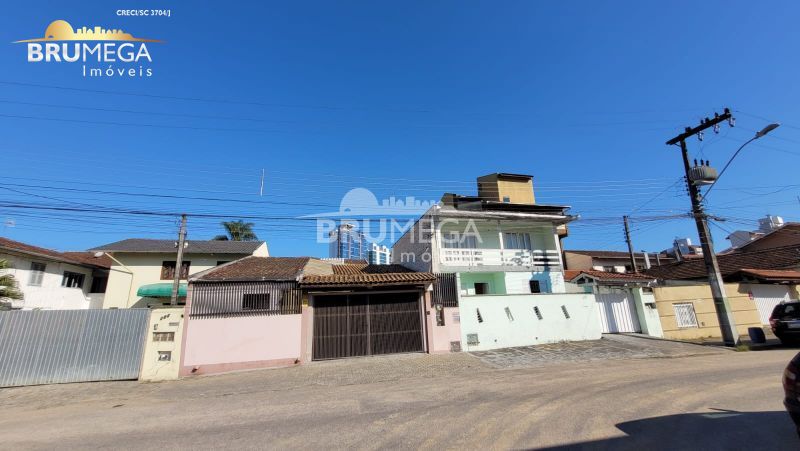 Lote/Terreno de 400m² no bairro Centro I, em Brusque | Eu Corretor