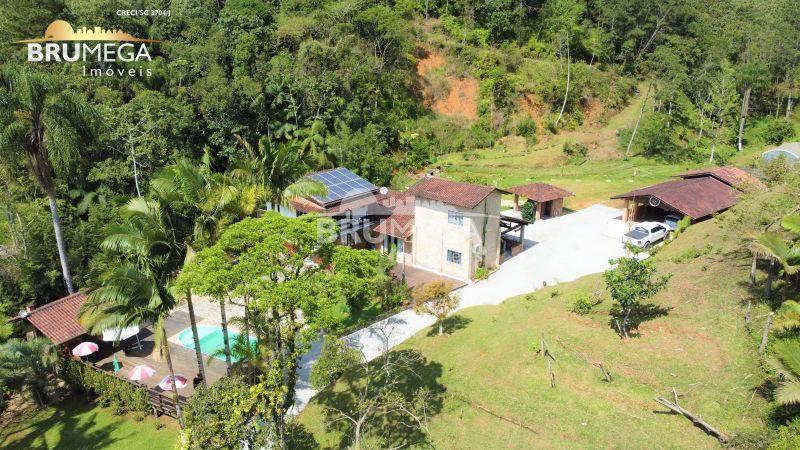 Chácara de 6 quartos, no bairro Lageado alto, em Guabiruba | Eu Corretor