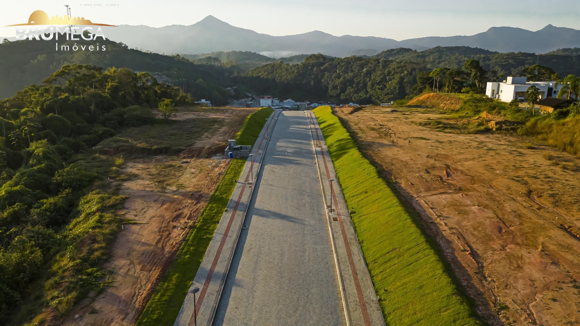 Lote/Terreno de 612m² no bairro Centro, em Guabiruba | Eu Corretor