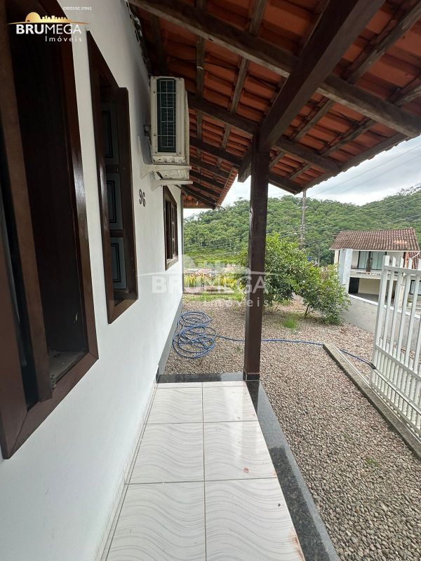 Casa de 2 quartos, 100m² no bairro Limeira Baixa, em Brusque | Eu Corretor