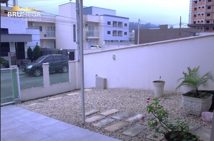 Casa de 3 quartos, 162m² no bairro Santa Terezinha, em Brusque | Eu Corretor