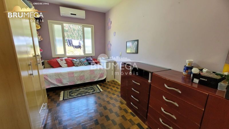 Casa de 4 quartos, no bairro Tomaz Coelho, em Brusque | Eu Corretor