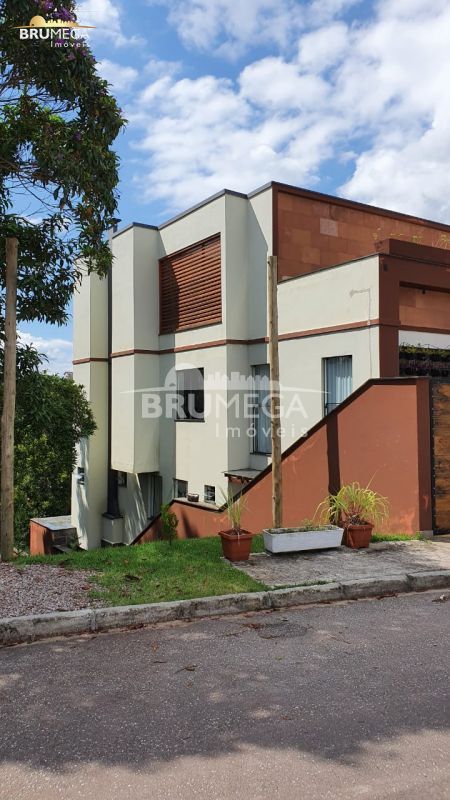 Casa de 3 quartos, 1000m² no bairro Souza Cruz, em Brusque | Eu Corretor