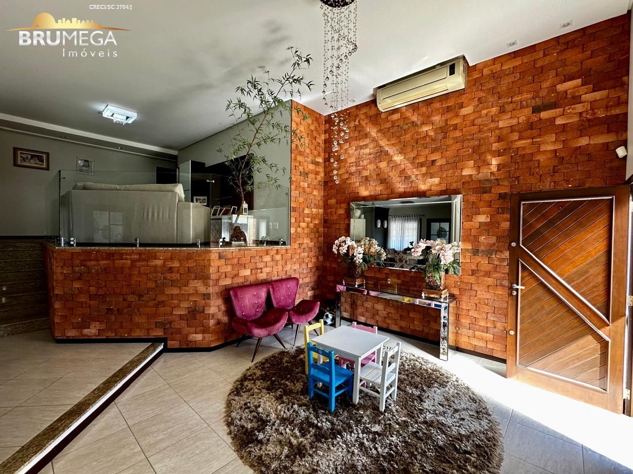 Casa de 3 quartos, 450m² no bairro Guarani, em Brusque | Eu Corretor