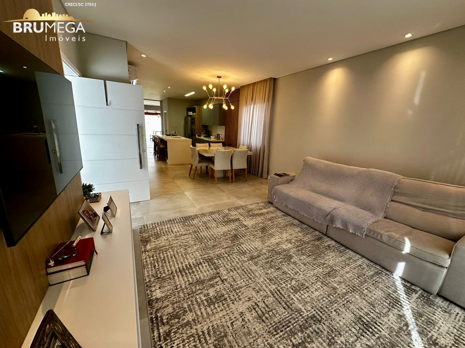 Casa de 3 quartos, 160m² no bairro Dom Joaquim, em Brusque | Eu Corretor