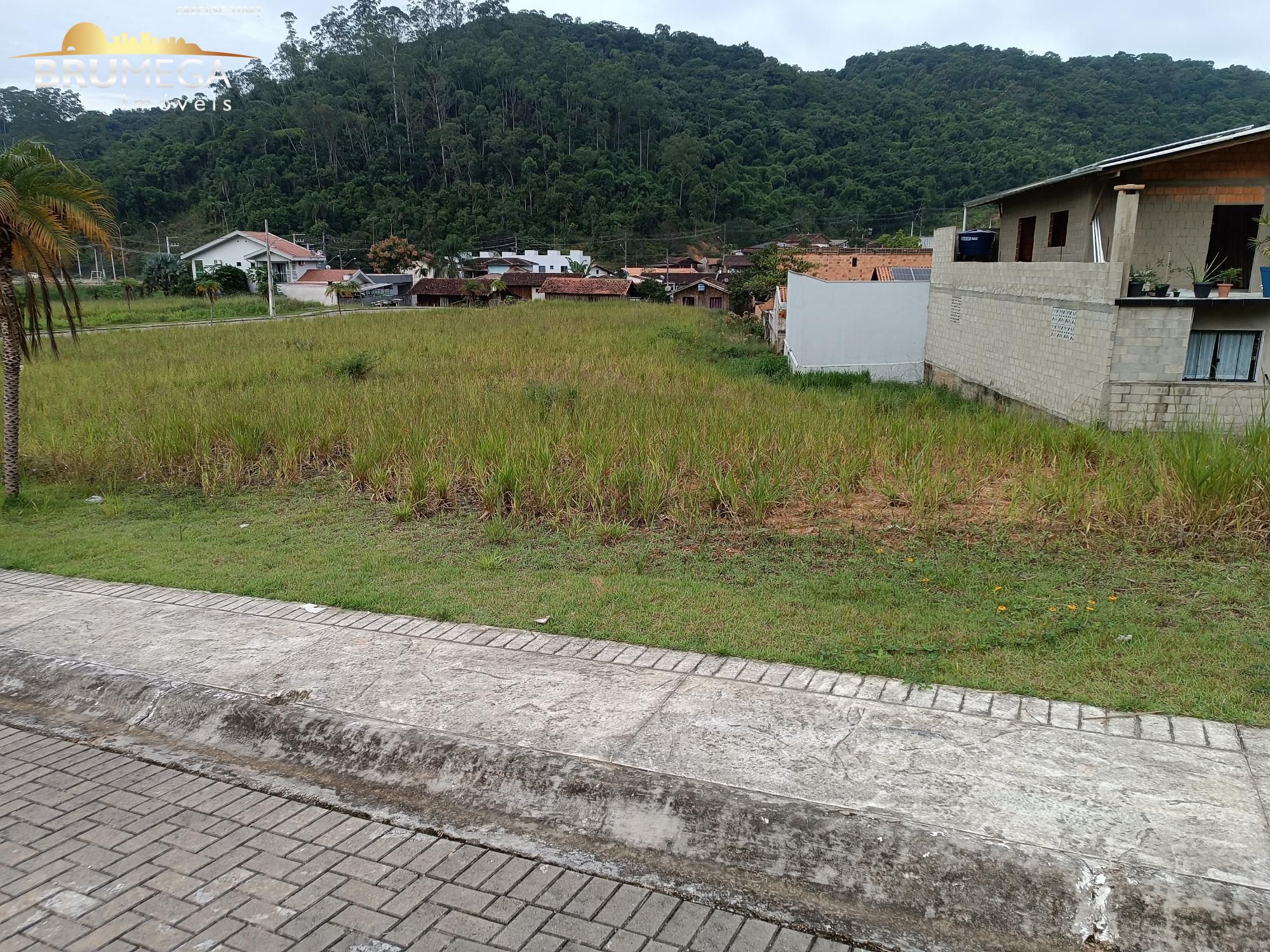 Lote/Terreno de 327m² no bairro Bateas, em Brusque | Eu Corretor
