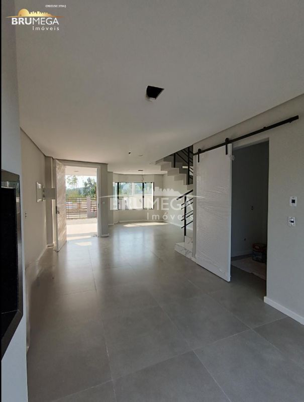 Casa de 3 quartos, 110m² no bairro Centro, em Guabiruba | Eu Corretor