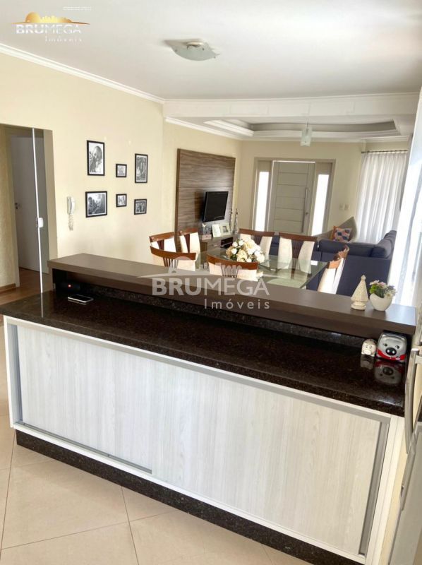Casa de 3 quartos, 171m² no bairro Souza Cruz, em Brusque | Eu Corretor