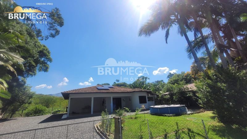 Casa de 3 quartos, 160m² no bairro São Pedro, em Brusque | Eu Corretor