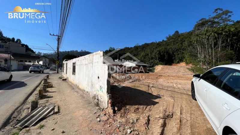 Lote/Terreno de 2940m² no bairro Primeiro de Maio, em Brusque | Eu Corretor