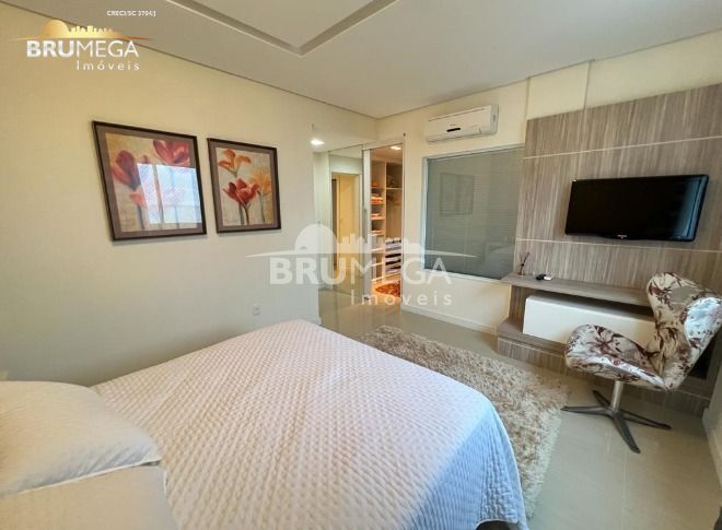 Apartamento de 4 quartos, 210m² no bairro Meia Praia, em Itapema | Eu Corretor