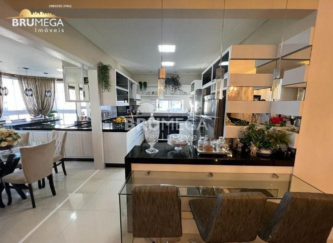Apartamento de 4 quartos, 222m² no bairro Meia Praia, em Itapema | Eu Corretor