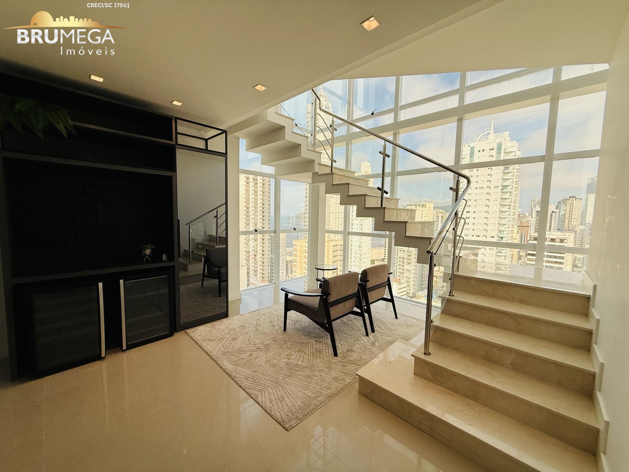 Apartamento de 4 quartos, 239m² no bairro Centro, em Balneário Camboriú | Eu Corretor
