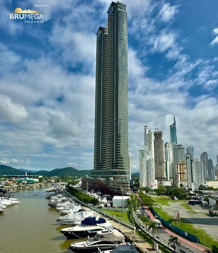 Apartamento de 4 quartos, 261m² no bairro Barra Sul, em Balneário Camboriú | Eu Corretor