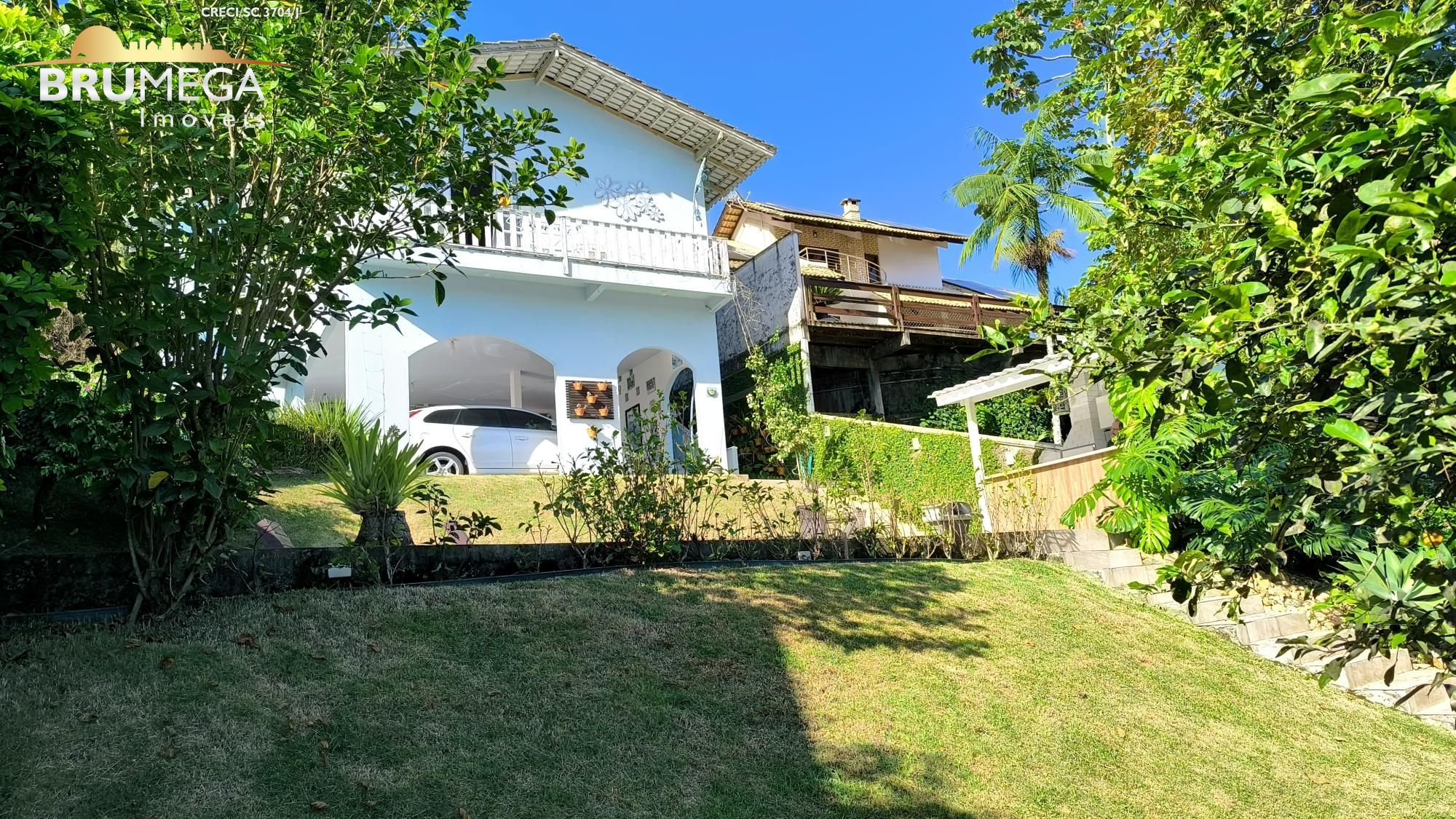 Casa de 4 quartos, 300m² no bairro Azambuja, em Brusque | Eu Corretor