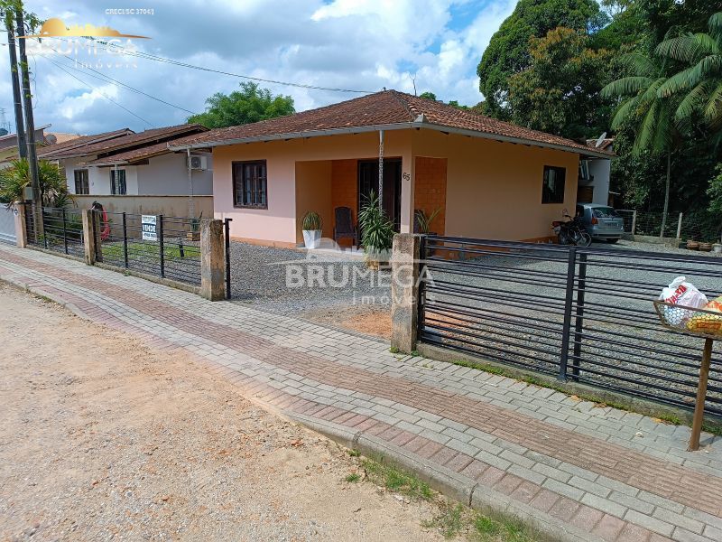 Casa de 2 quartos, 153m² no bairro Rio Branco, em Brusque | Eu Corretor