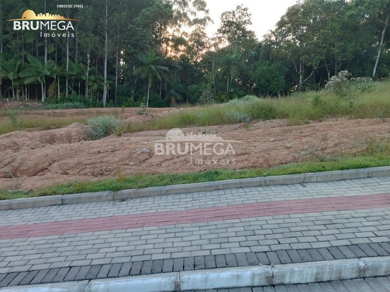 Lote/Terreno de 406m² no bairro Centro, em Guabiruba | Eu Corretor