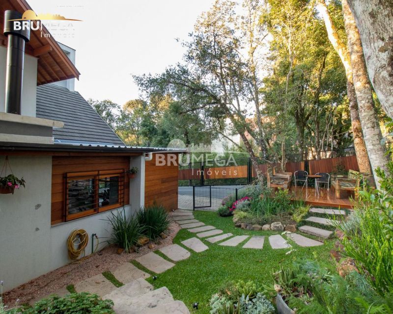 Casa de 3 quartos, 220m² no bairro Carniel, em Gramado | Eu Corretor