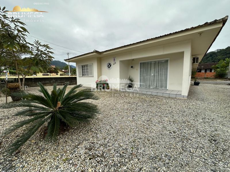 Casa de 3 quartos, 162m² no bairro Guabiruba Sul, em Guabiruba | Eu Corretor