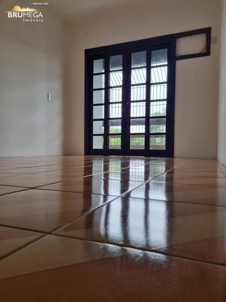 Casa de 4 quartos, 132m² no bairro Santa Terezinha, em Brusque | Eu Corretor