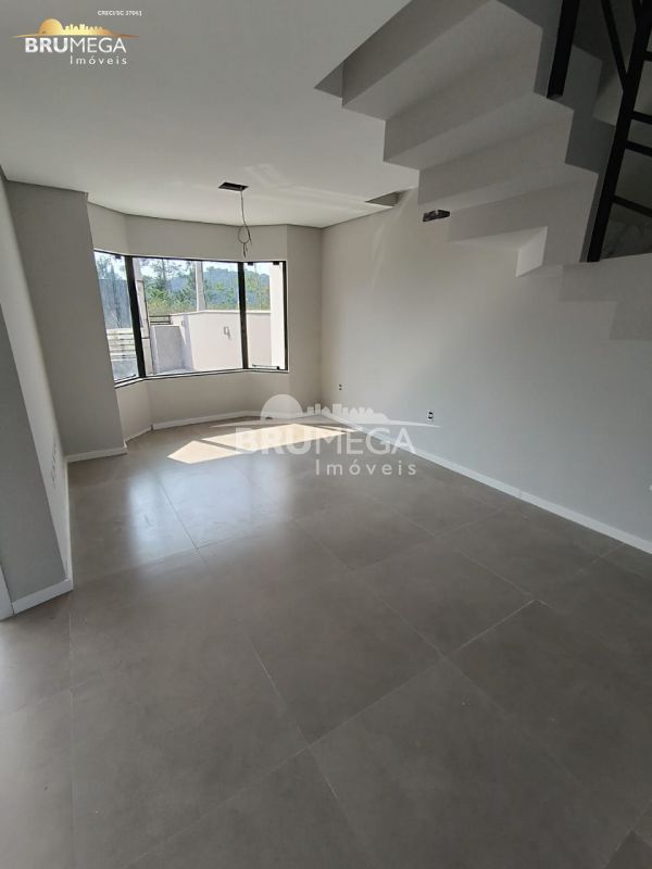 Casa de 3 quartos, 110m² no bairro Centro, em Guabiruba | Eu Corretor