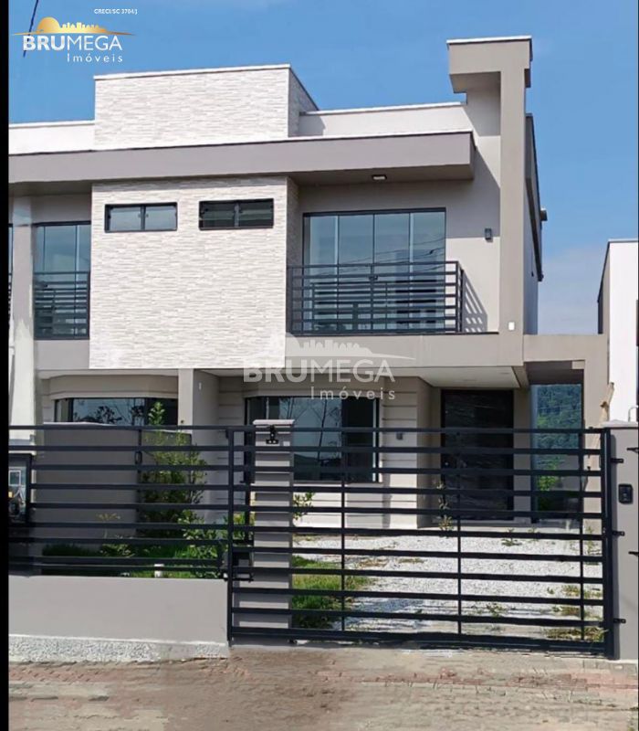 Casa de 3 quartos, 110m² no bairro Centro, em Guabiruba | Eu Corretor