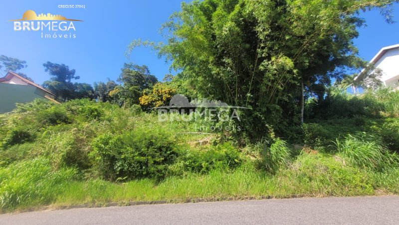 Lote/Terreno de 450m² no bairro Centro I, em Brusque | Eu Corretor