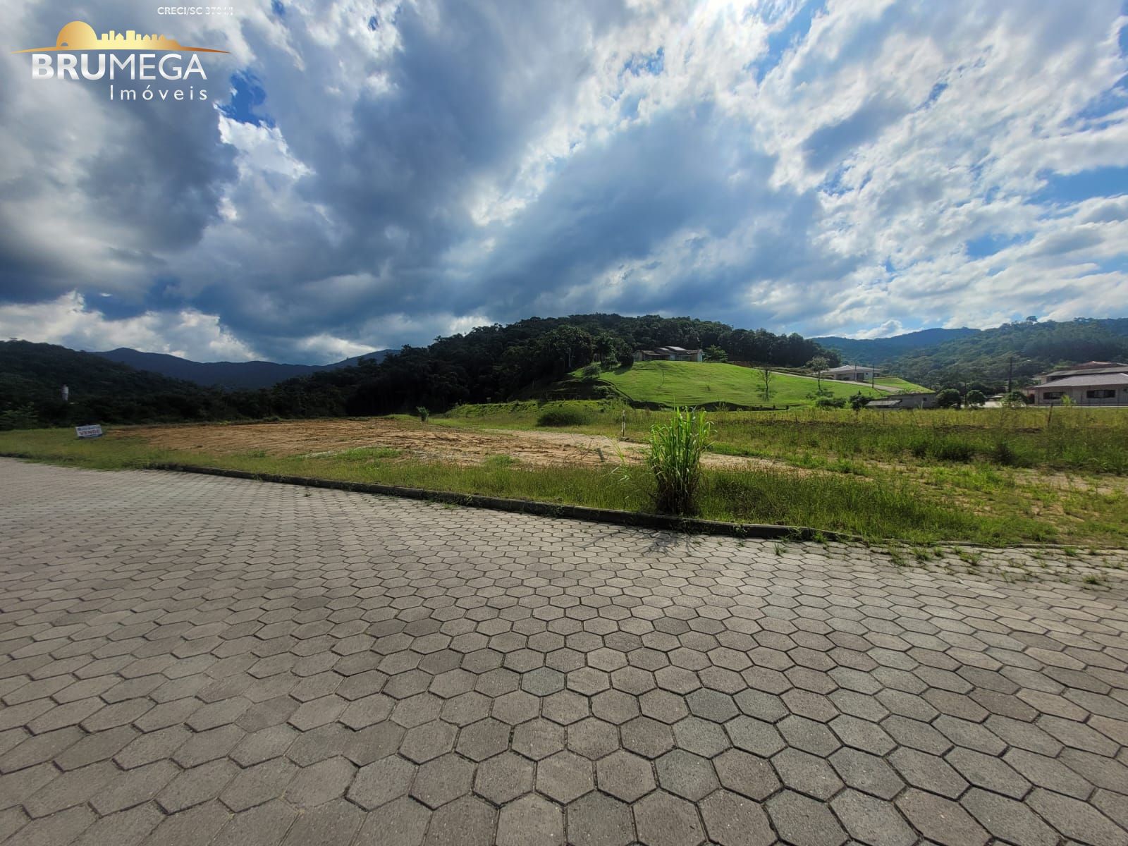 Lote/Terreno de 1300m² no bairro pomerania, em Guabiruba | Eu Corretor