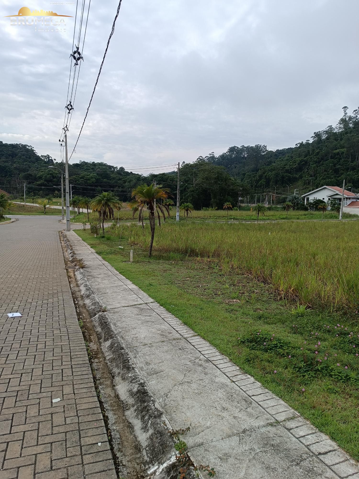 Lote/Terreno de 327m² no bairro Bateas, em Brusque | Eu Corretor