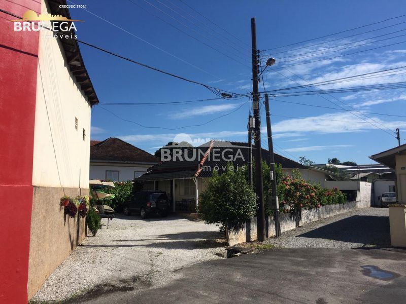 Lote/Terreno de 1442m² no bairro Primeiro de Maio, em Brusque | Eu Corretor