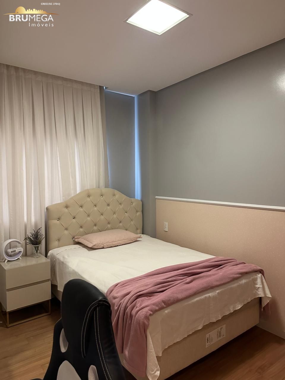 img223758370
