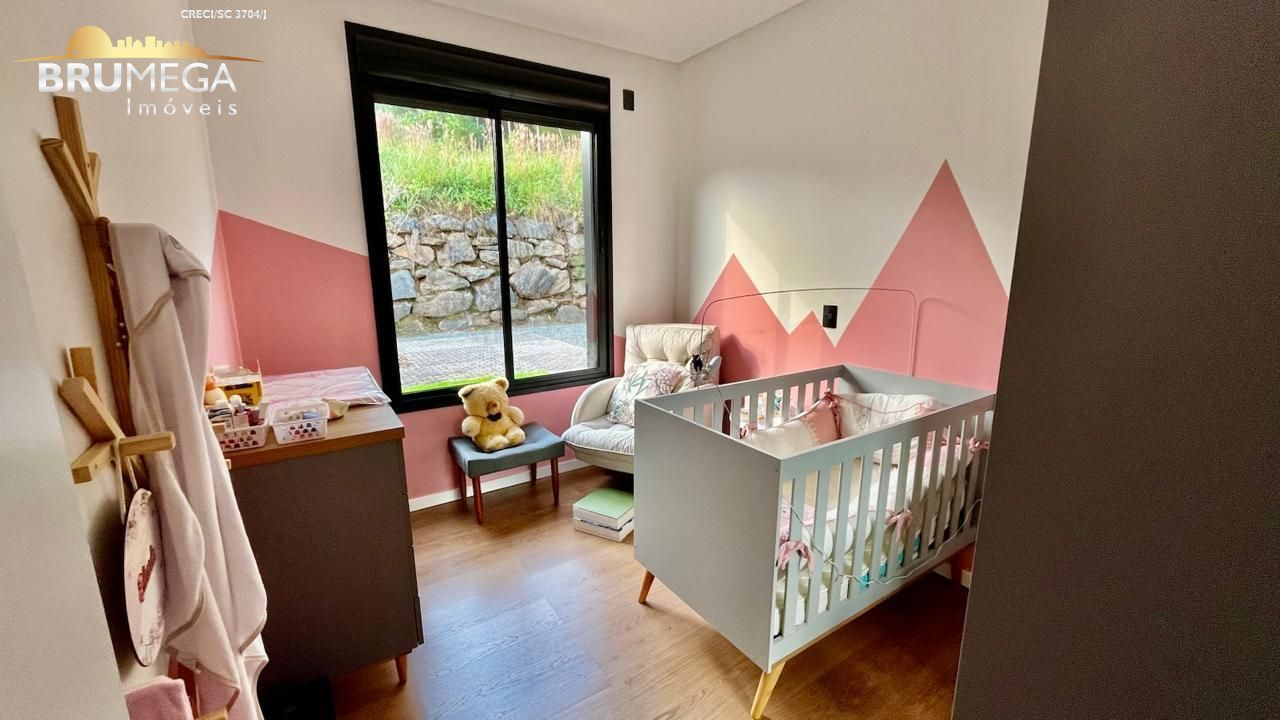 Casa de 3 quartos, 212m² no bairro Imigrantes, em Guabiruba | Eu Corretor