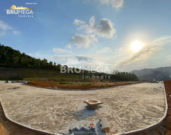 Lote/Terreno de 240m² no bairro Cedro Alto, em Brusque | Eu Corretor
