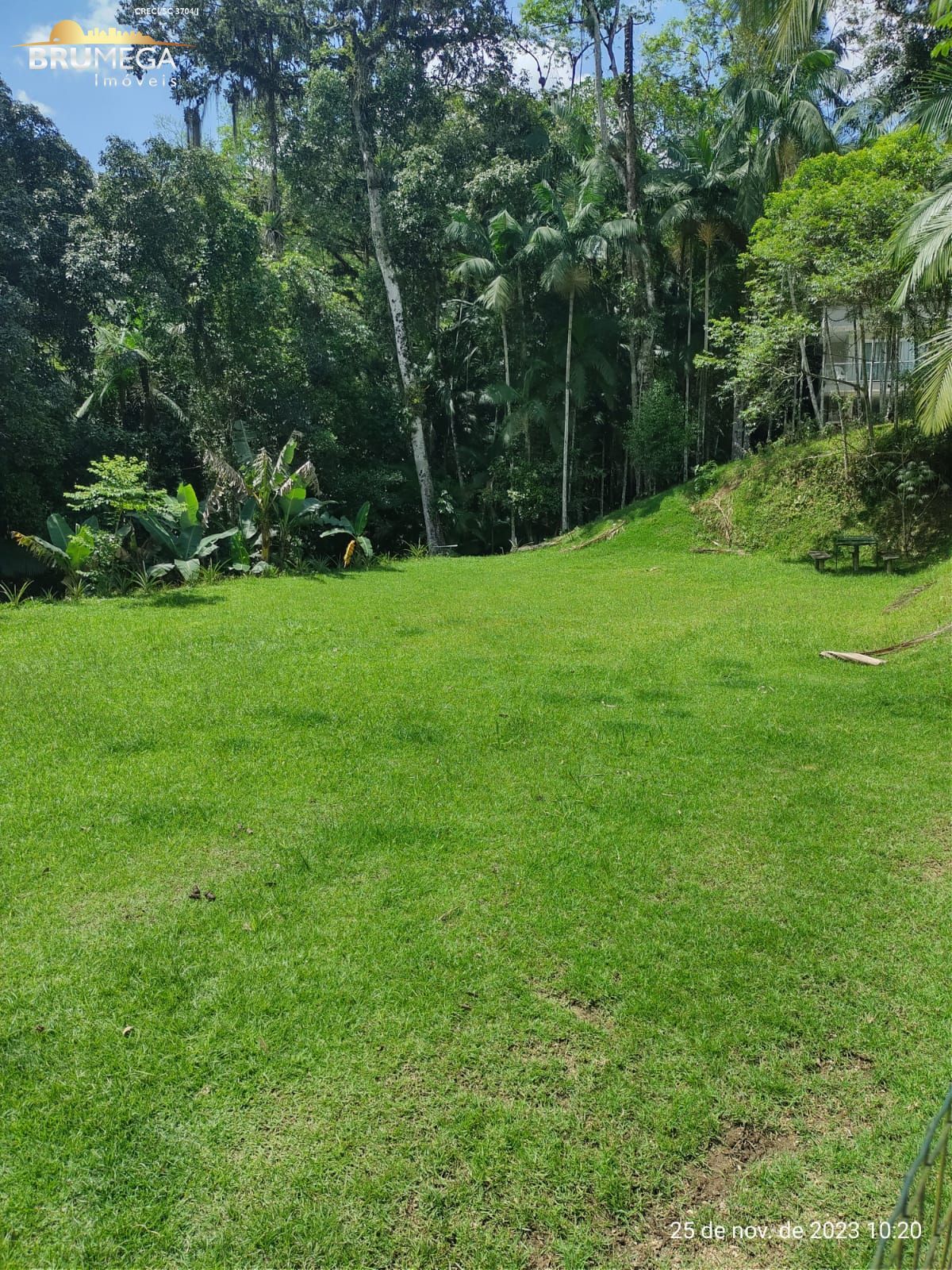 Lote/Terreno de 405m² no bairro São Pedro, em Brusque | Eu Corretor