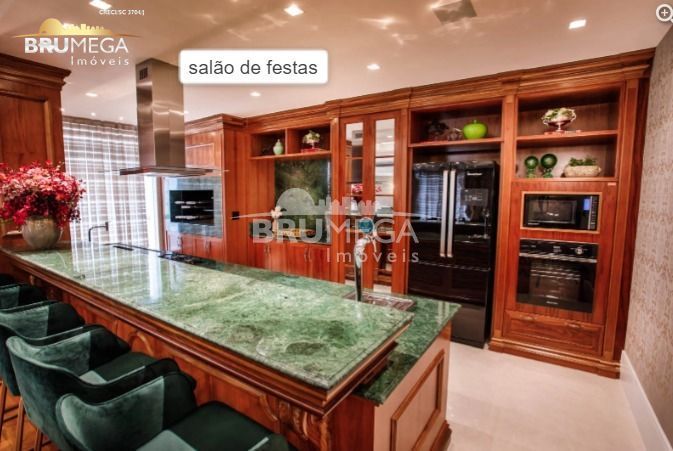 Apartamento de 4 quartos, 156m² no bairro Meia Praia, em Itapema | Eu Corretor