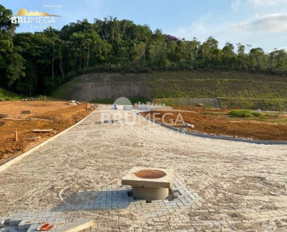 Lote/Terreno de 240m² no bairro Cedro Alto, em Brusque | Eu Corretor