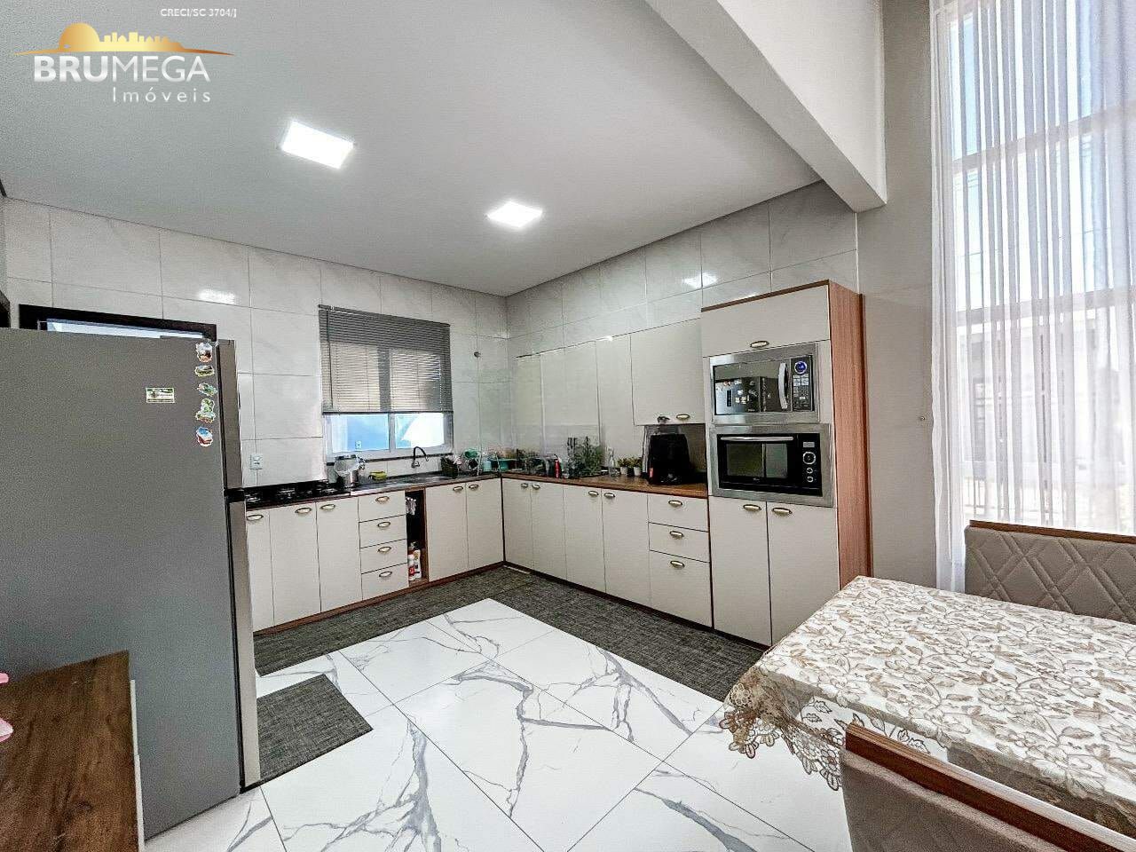 Casa de 3 quartos, 133m² no bairro Guabiruba Sul, em Guabiruba | Eu Corretor