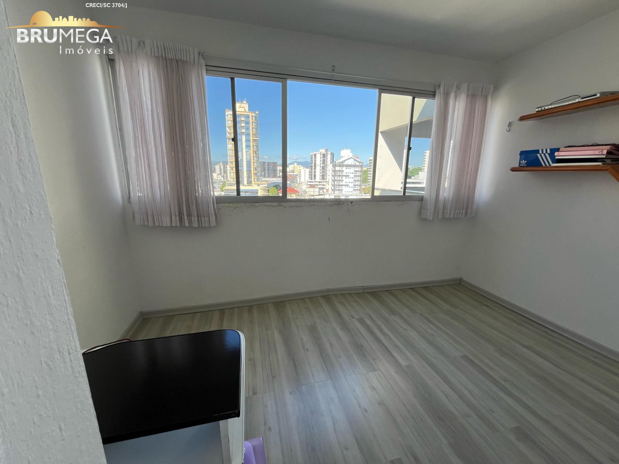 Cobertura de 4 quartos, 180m² no bairro Centro I, em Brusque | Eu Corretor