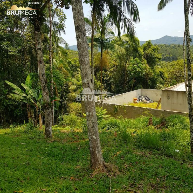 Lote/Terreno de 412m² no bairro São Pedro, em Brusque | Eu Corretor