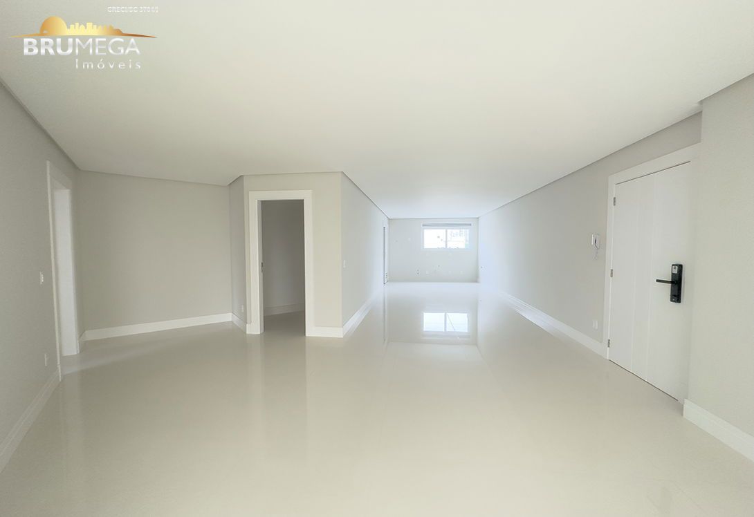 Apartamento de 3 quartos, 138m² no bairro Centro, em Balneário Camboriú | Eu Corretor
